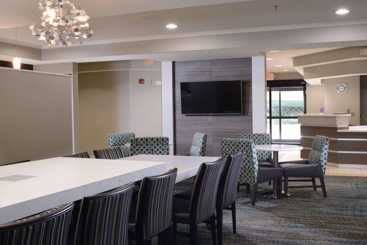 Sonesta Es Suites Dallas Central Expressway Εξωτερικό φωτογραφία