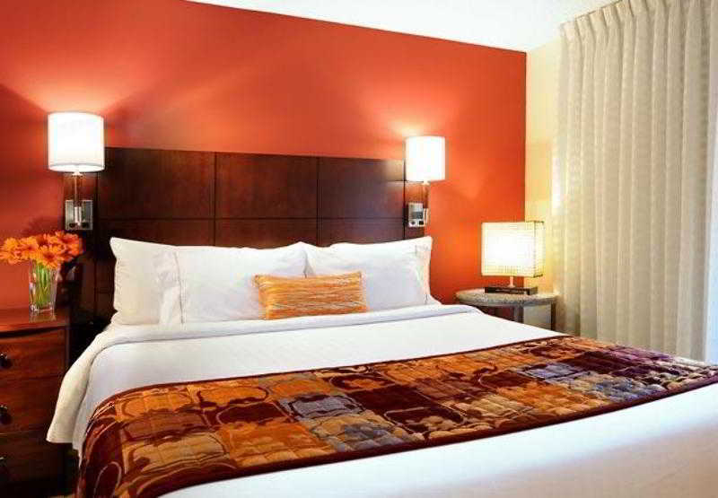 Sonesta Es Suites Dallas Central Expressway Εξωτερικό φωτογραφία